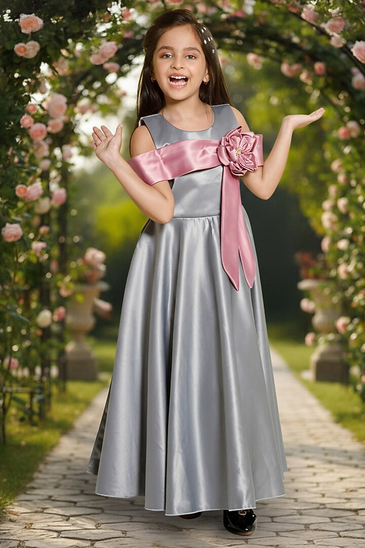 Olive Green Satin Floral Applique Gown For Girls by Ministitch at Pernia's  Pop Up Shop 2026