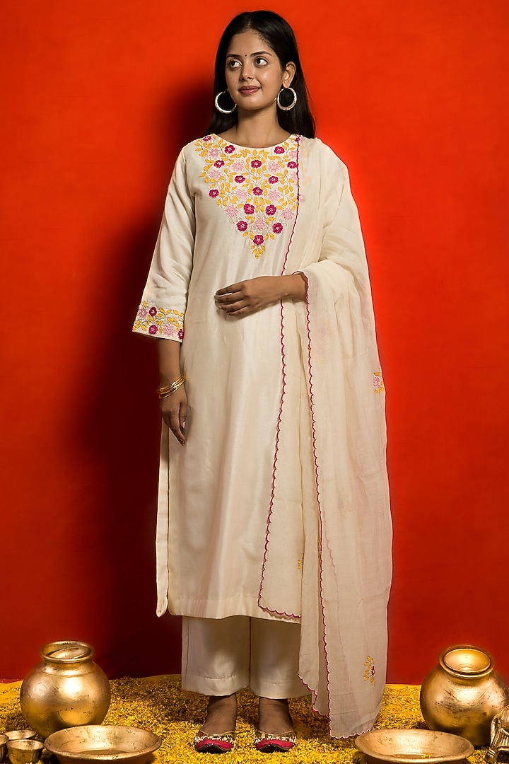 Mogra Ivory Pure Silk Chanderi A-Line Kalidaar Kurta Set