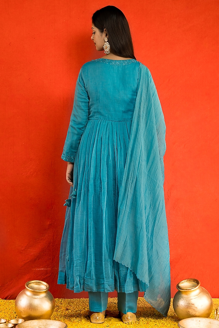 Firozi Blue Pure Malai Chanderi Resham Thread Embroidered Angrakha Set by MITHI SUPARI at Pernia's Pop Up Shop