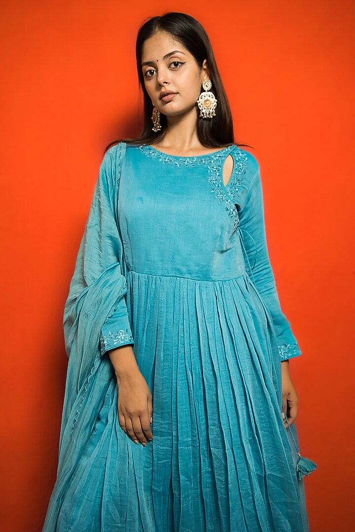 Firozi Blue Pure Malai Chanderi Resham Thread Embroidered Angrakha Set by MITHI SUPARI at Pernia's Pop Up Shop