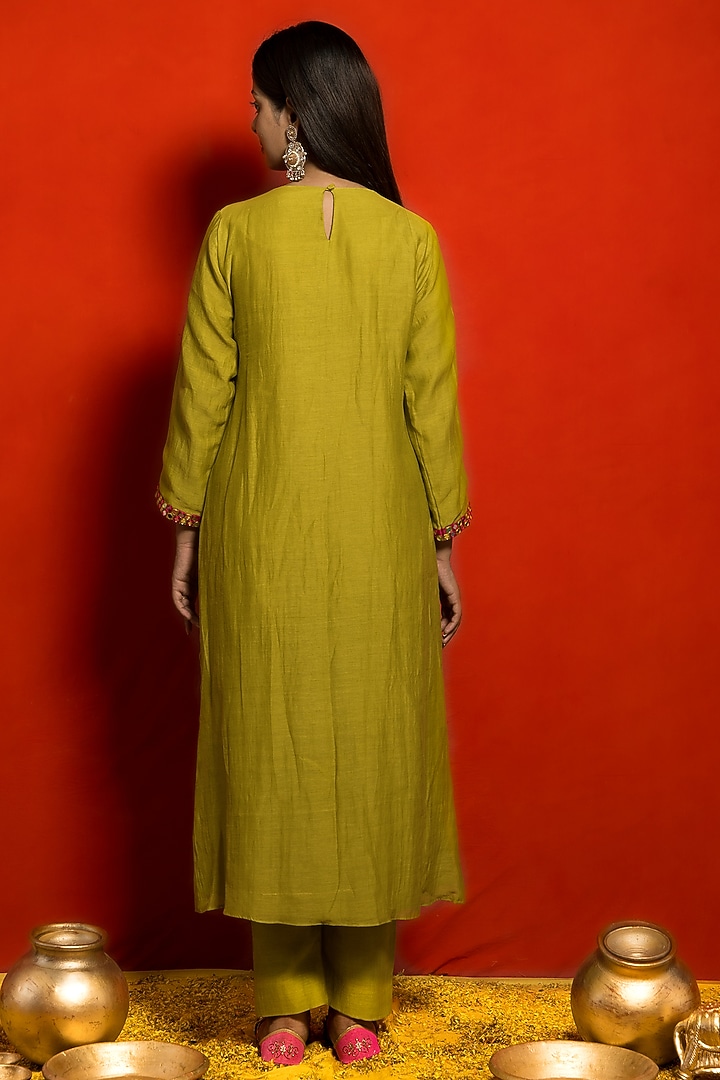 Lime Malai Chanderi Hand Embroidered Gathered Panel Tunic Set by MITHI SUPARI at Pernia's Pop Up Shop
