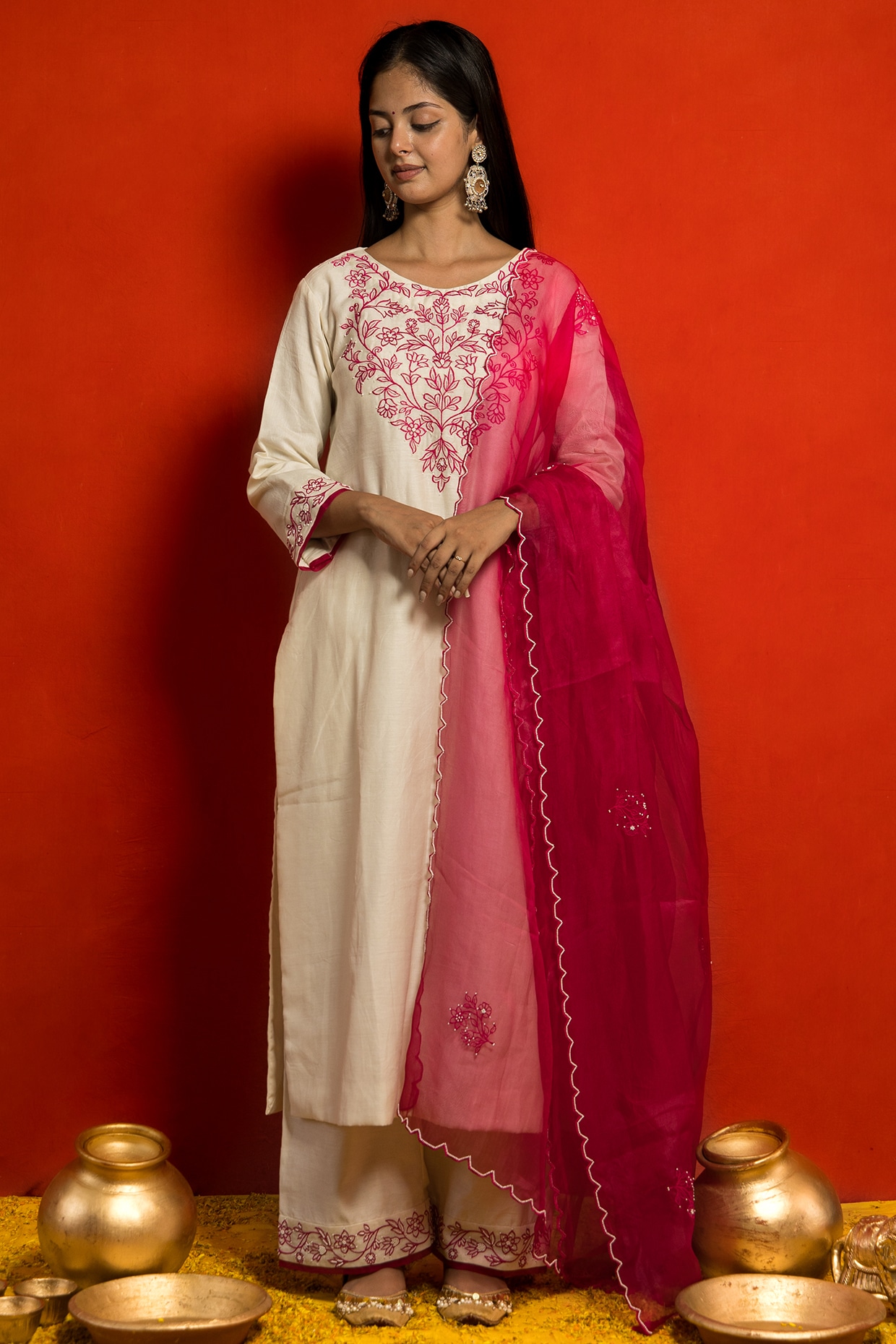 White - Punjabi Suits - Salwar Kameez: Buy Designer Indian Suits for Women  Online | Utsav Fashion
