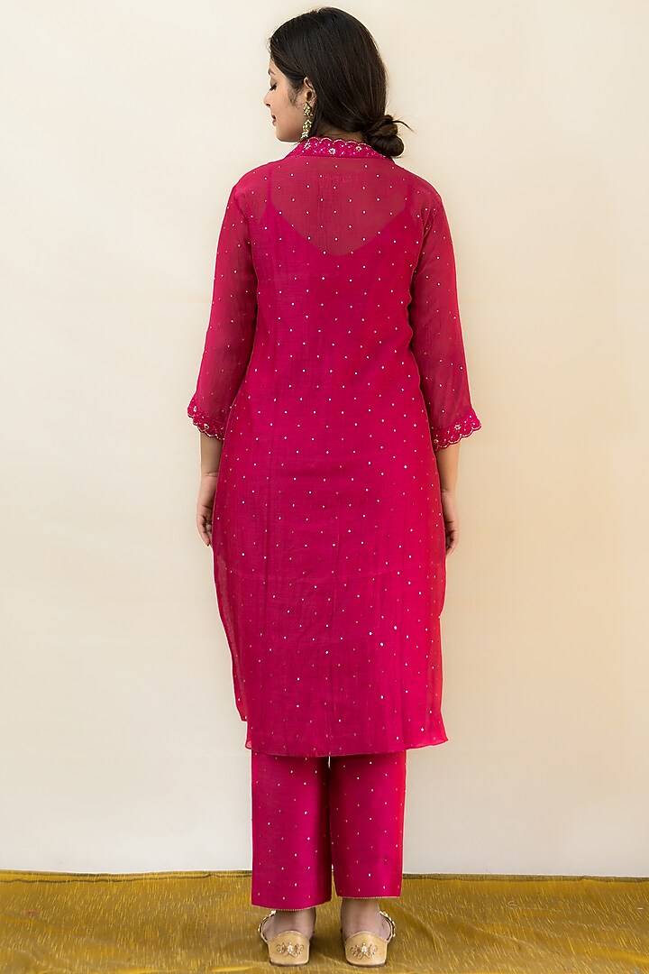 Wine Mul Chanderi Hand Embroidered Kurta Set by MITHI SUPARI at Pernia's Pop Up Shop