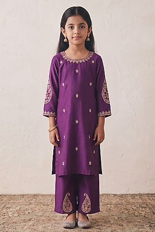 Purple Chanderi Zardozi Embroidered Kurta Set For Girls by Rashika Mittal Kids