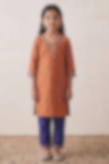 Burnt Orange Silk Sequin Embroidered Kurta Set For Girls by Rashika Mittal Kids at Pernia's Pop Up Shop