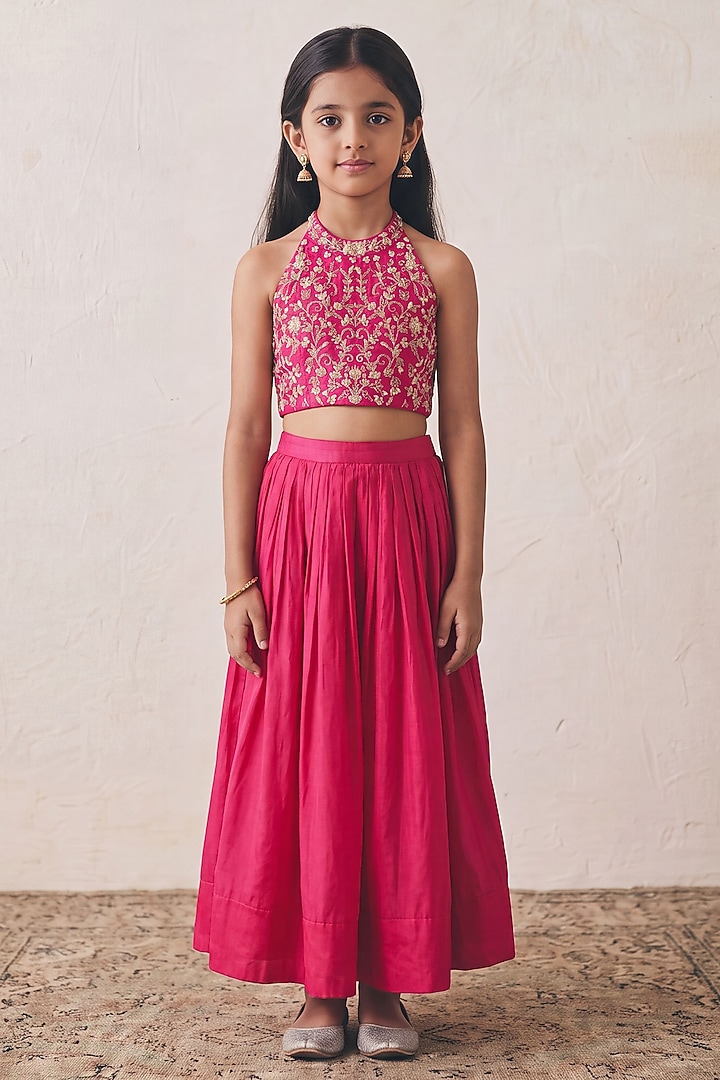 Rani Pink Silk Lehenga Set For Girls by Rashika Mittal Kids at Pernia's Pop Up Shop