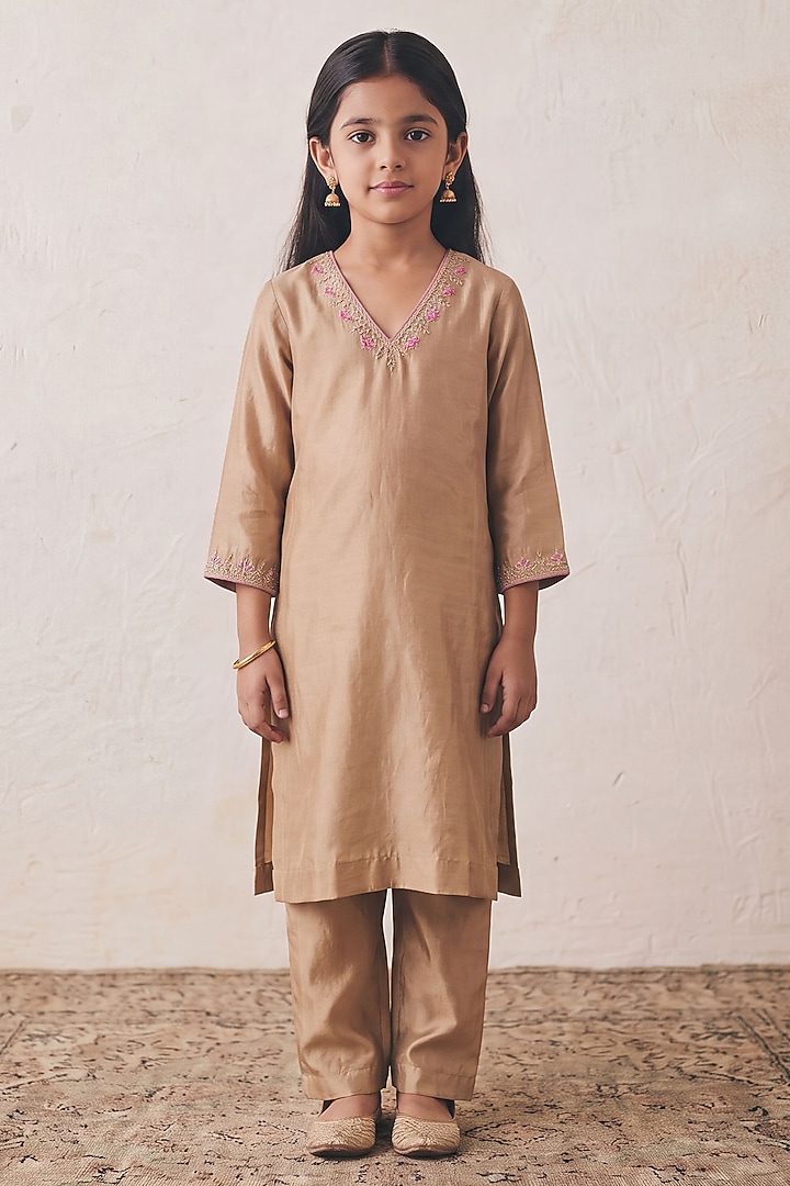Camel Beige Silk Zari Embroidered Kurta Set For Girls by Rashika Mittal Kids at Pernia's Pop Up Shop