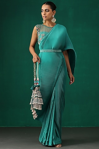 Green Hand Embroidered Saree Set by MINAKI WOMANZ