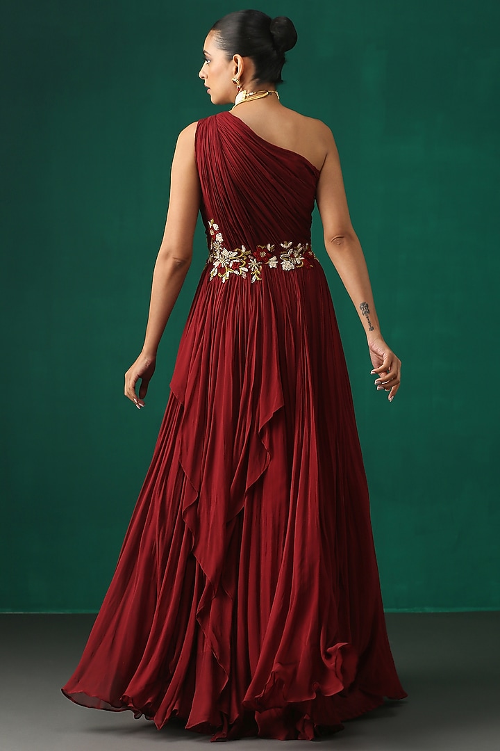 Maroon Hand Embroidered Engagement Gown by MINAKI WOMANZ at Pernia's Pop Up Shop