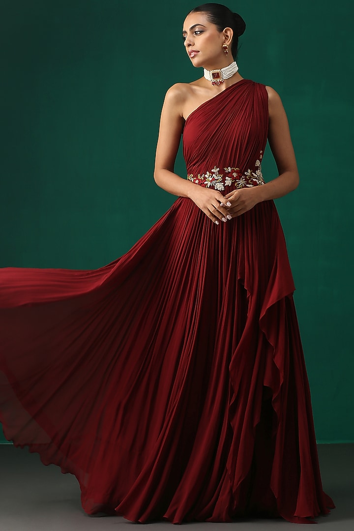 Maroon Hand Embroidered Engagement Gown by MINAKI WOMANZ at Pernia's Pop Up Shop