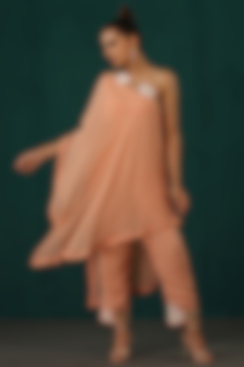 Peach Georgette & Shantoon Hand Embroidered Cape Set by MINAKI WOMANZ at Pernia's Pop Up Shop