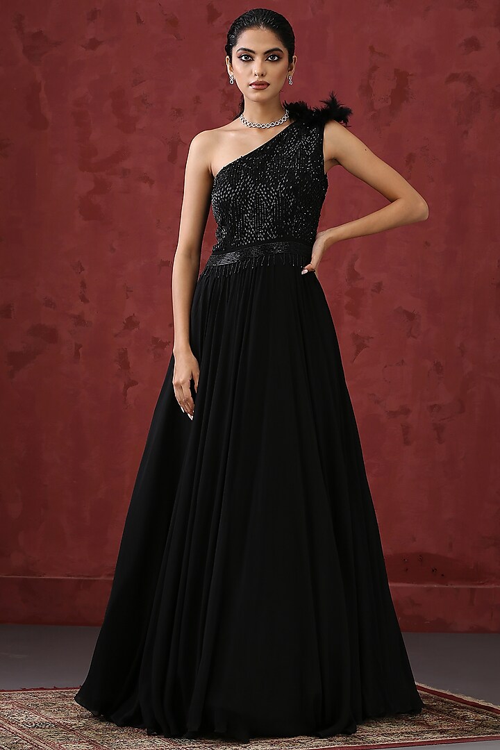 Black Embellished Georgette Gown by MINAKI WOMANZ at Pernia's Pop Up Shop