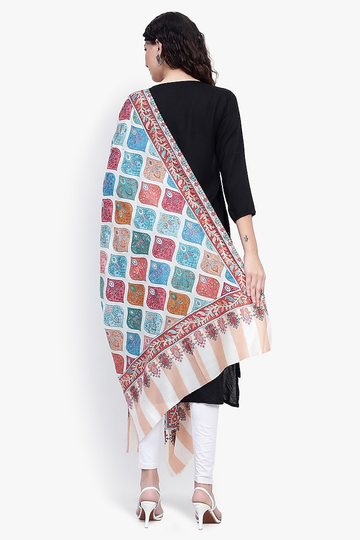 Cream Fine Wool Kalamkari Shawl by Mizash at Pernia's Pop Up Shop