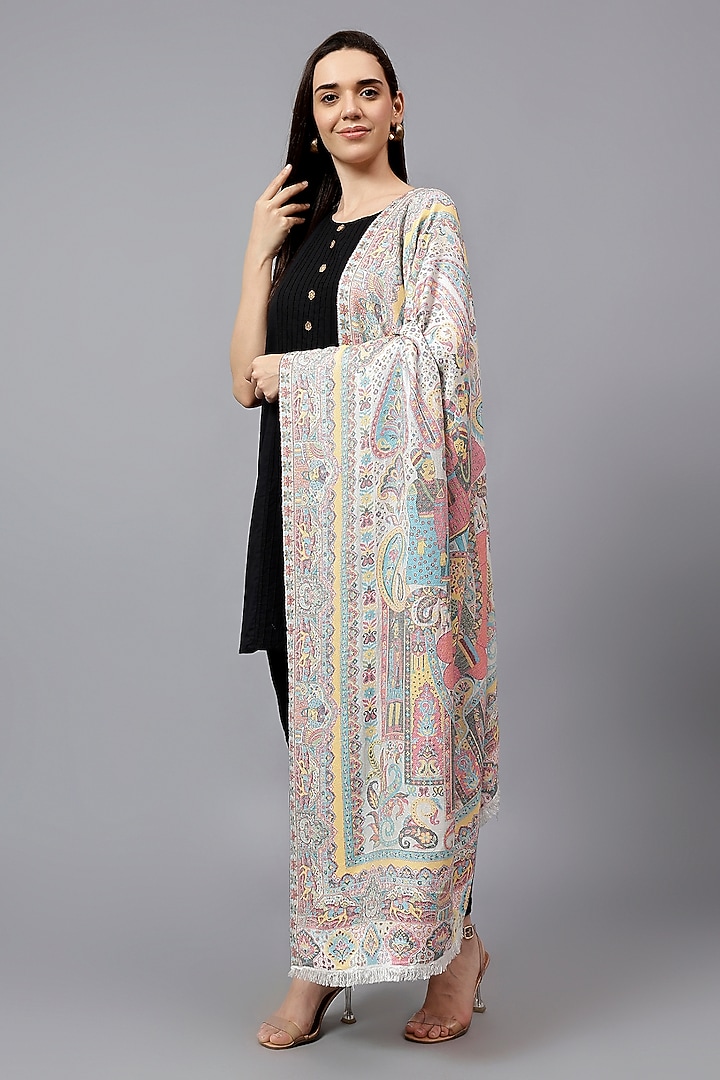 White Fine Wool Mughal Darbar Work Shawl by Mizash at Pernia's Pop Up Shop
