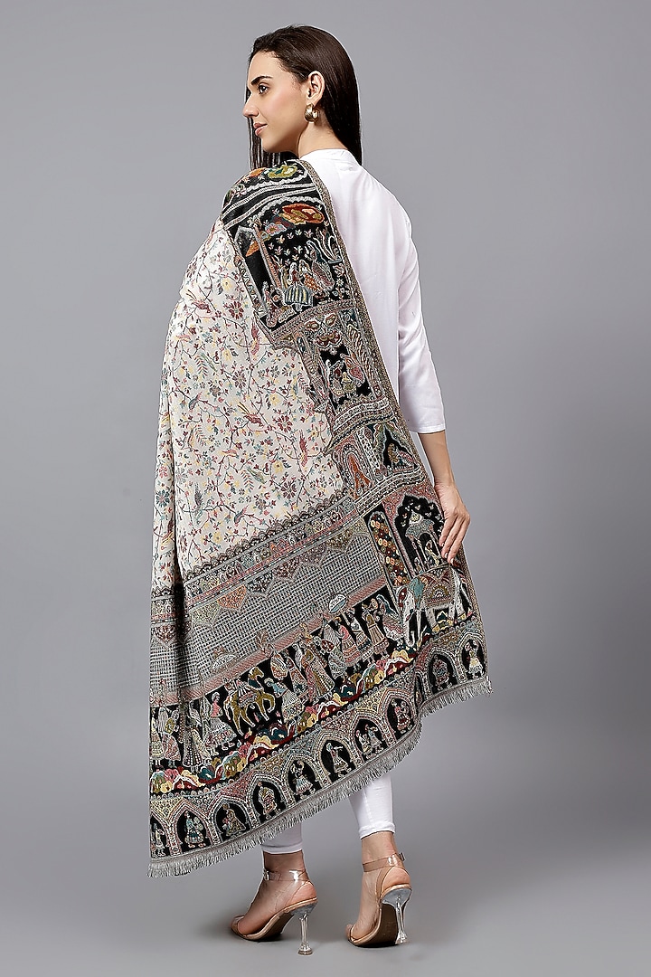 White Fine Wool Mughal Jaal Kani Shawl by Mizash at Pernia's Pop Up Shop