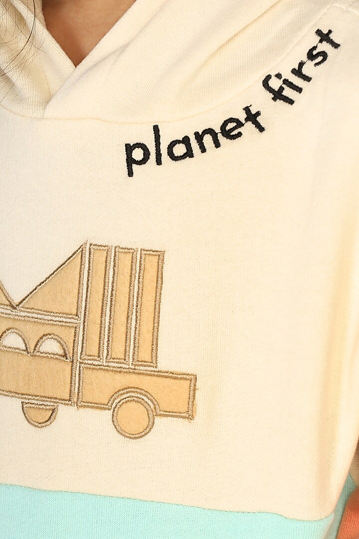 Off-White Cotton Fleece Pant Set For Girls by Miko Lolo at Pernia's Pop Up Shop