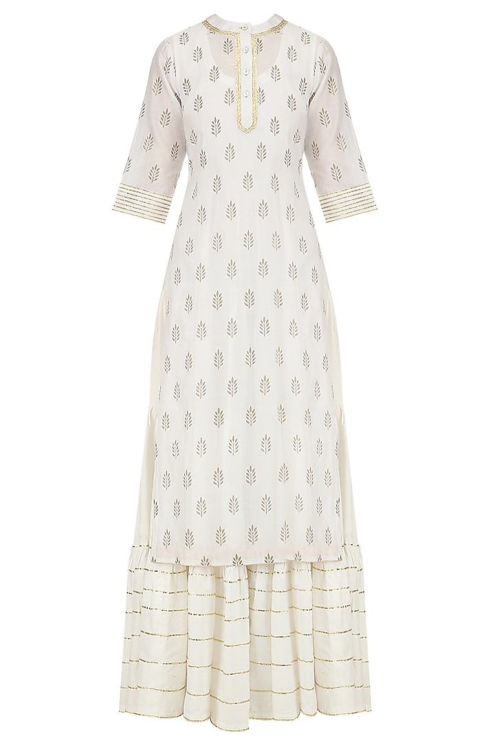 White Tiered Maxi Dress and Foil Print Kurta Set by Mint Blush