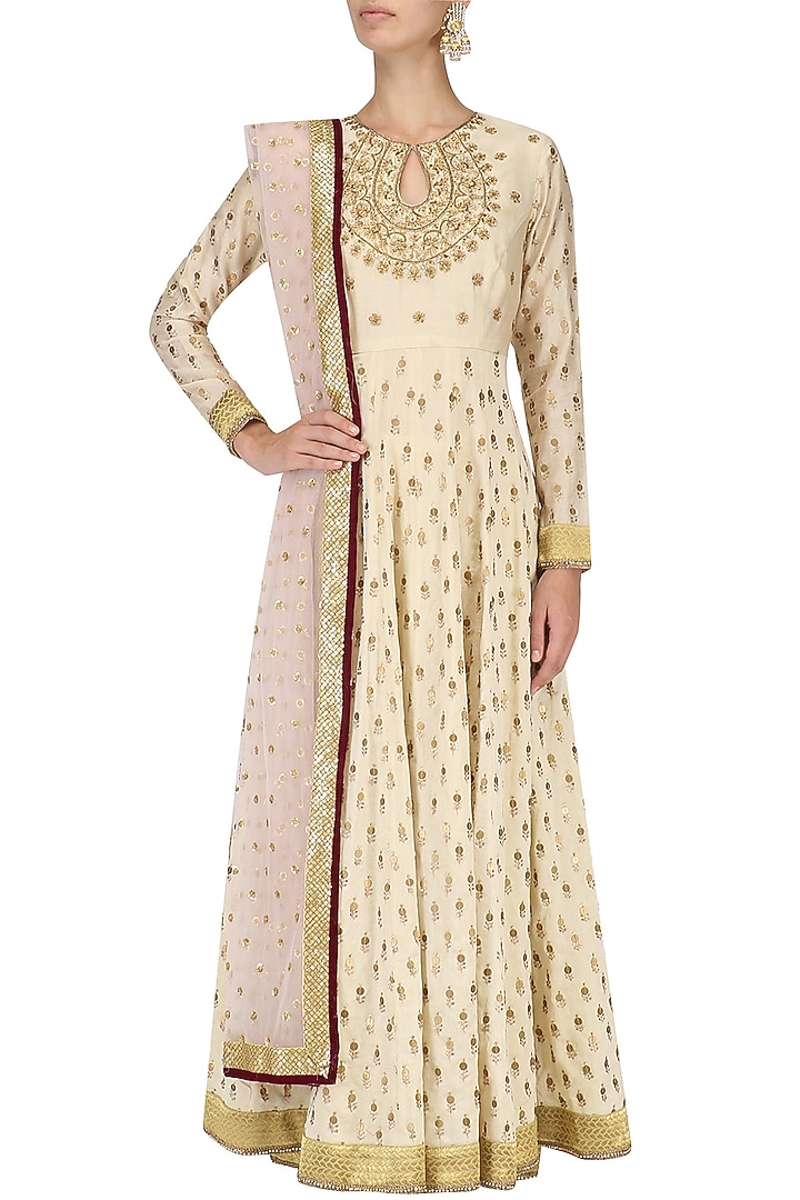 Off white chanderi anarkali kurta and palazzo pants set available only at Pernia's Pop Up Shop.