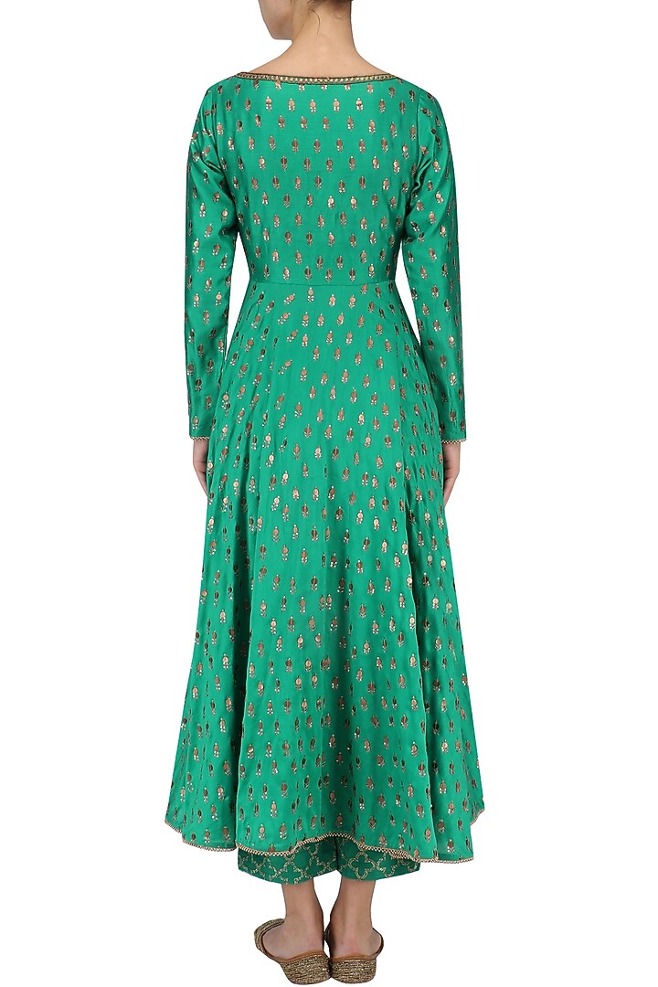 Green chanderi kurta and palazzo pants set available only at Pernia's Pop Up Shop.