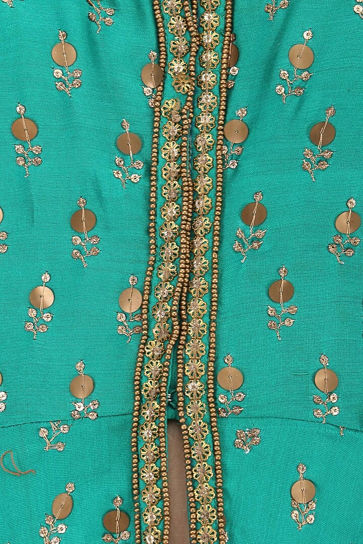 Green chanderi kurta and palazzo pants set available only at Pernia's Pop Up Shop.