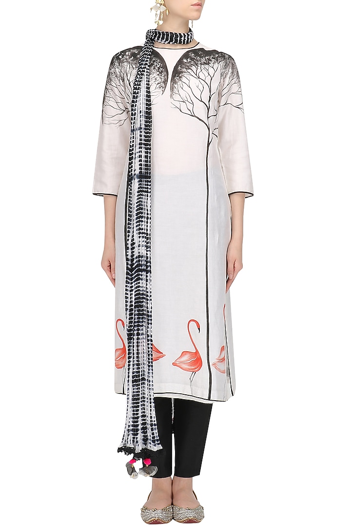 White hand paint kurta and trouser set available only at Pernia's Pop Up Shop.