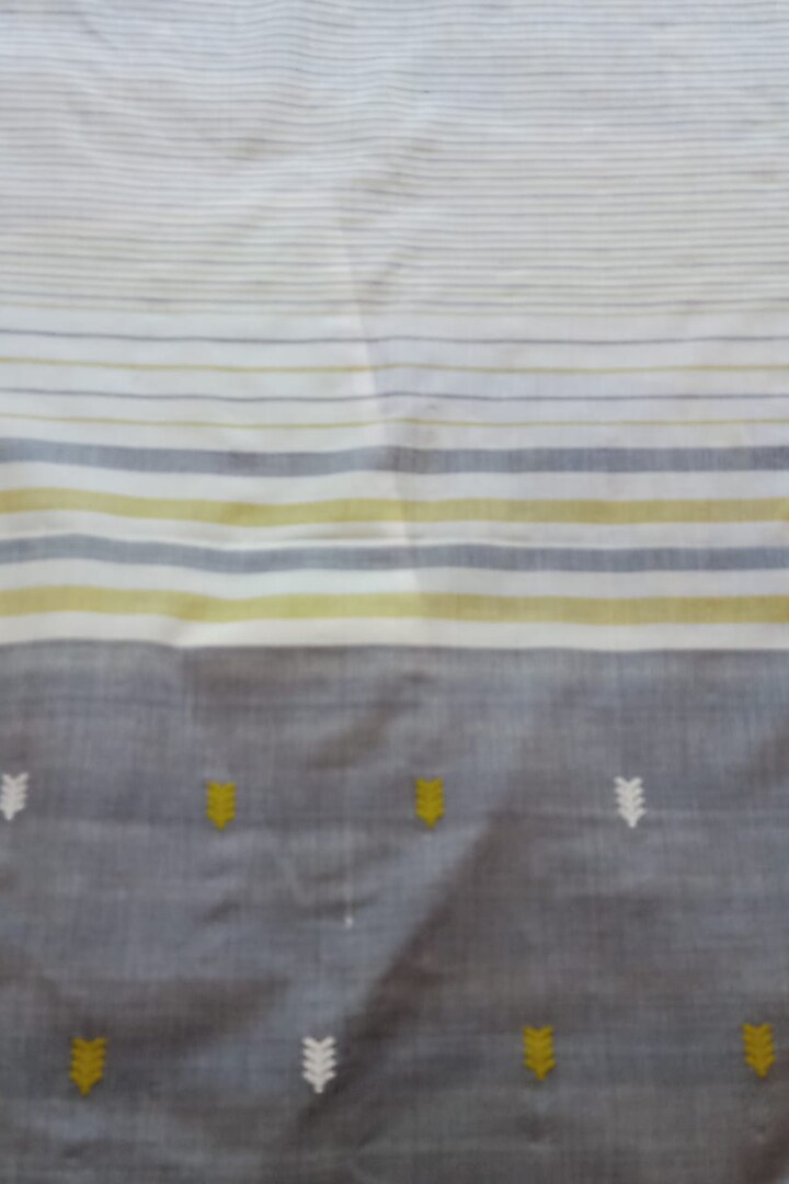 White & Grey Handwoven Festive Saree by Manju Kalita Das at Pernia's Pop Up Shop