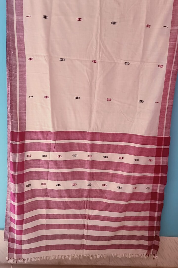 White & Maroon Handwoven Saree by Manju Kalita Das at Pernia's Pop Up Shop