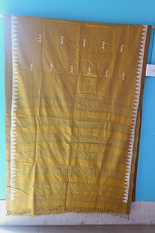 Light Beige Natural Dyed Handwoven Saree by Manju Kalita Das