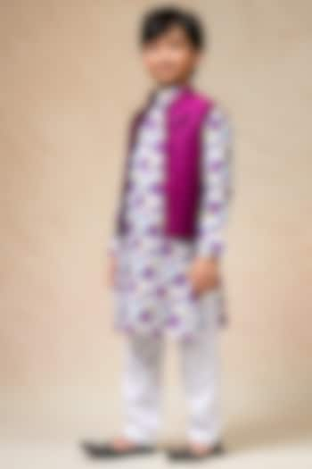 Magenta Pure Silk Nehru Jacket Set For Boys by Thetaa Kids