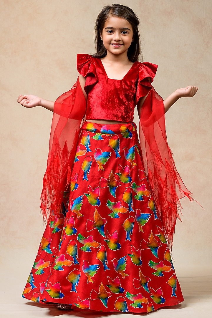 Red Pure Silk Birds Printed Lehenga Set For Girls by Thetaa Kids at Pernia's Pop Up Shop