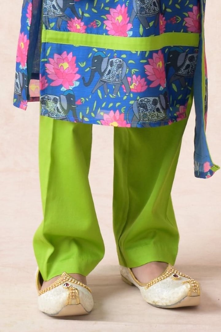 Blue Polyester & Cotton Printed Asymmetrical Kurta Set For Boys by Thetaa Kids at Pernia's Pop Up Shop