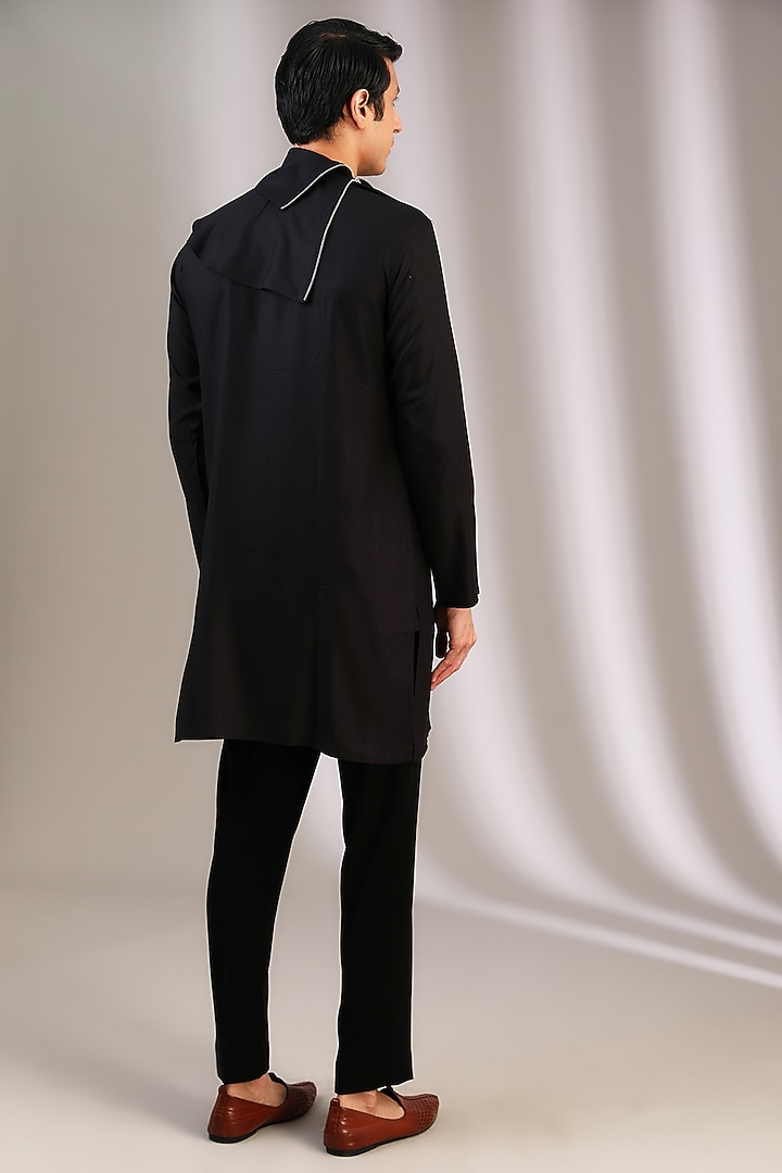 Black Polyester Kurta Set by Manoviraj Khosla at Pernia's Pop Up Shop