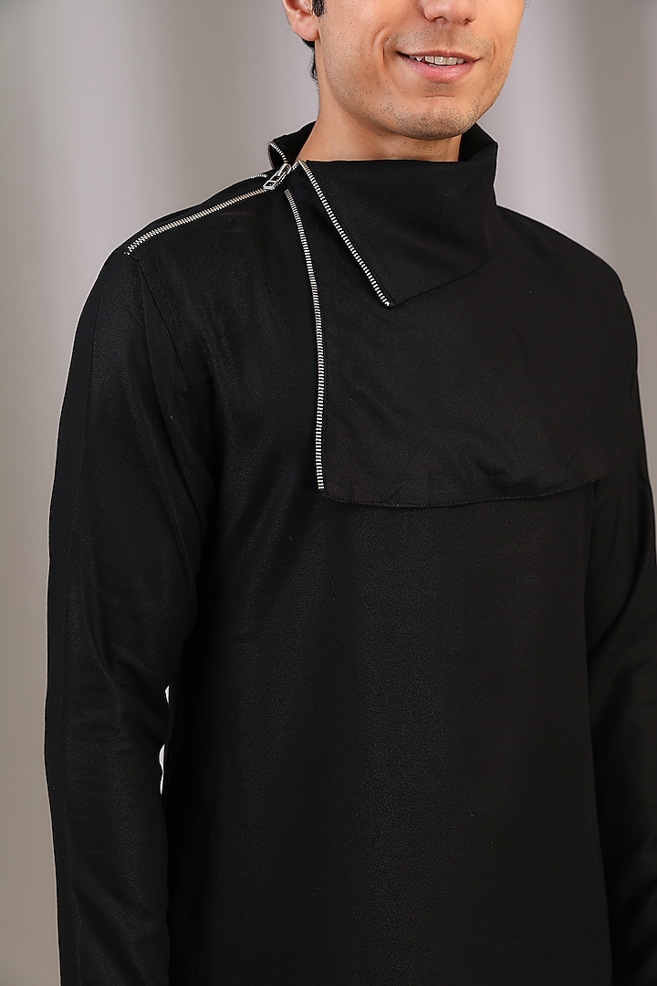Black Polyester Kurta by Manoviraj Khosla at Pernia's Pop Up Shop