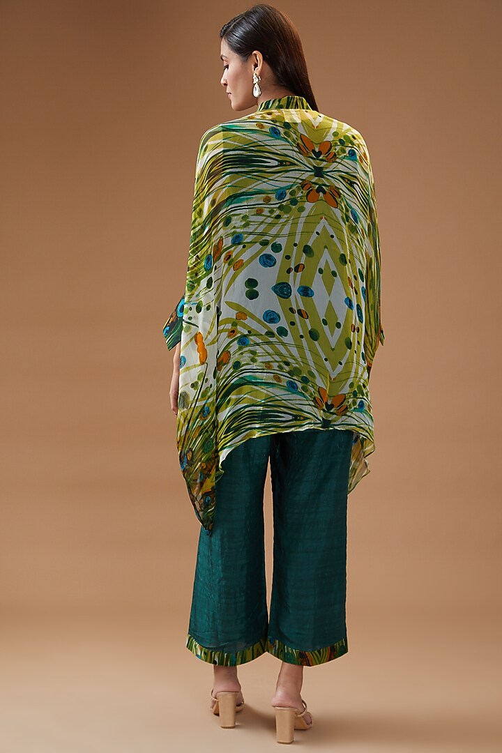 Green Silk Chiffon Printed Kurta Set by Momkidsfashion at Pernia's Pop Up Shop