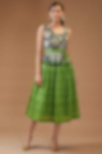 Green & Black Chanderi Silk Printed Dress by Momkidsfashion