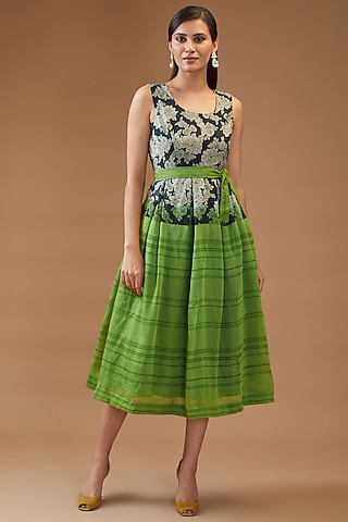 Green & Black Chanderi Silk Printed Dress by Momkidsfashion