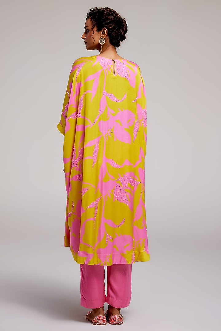 Sunvillea Cream Shimmer Chiffon Kurta Set by Monika Nidhee at Pernia's Pop Up Shop