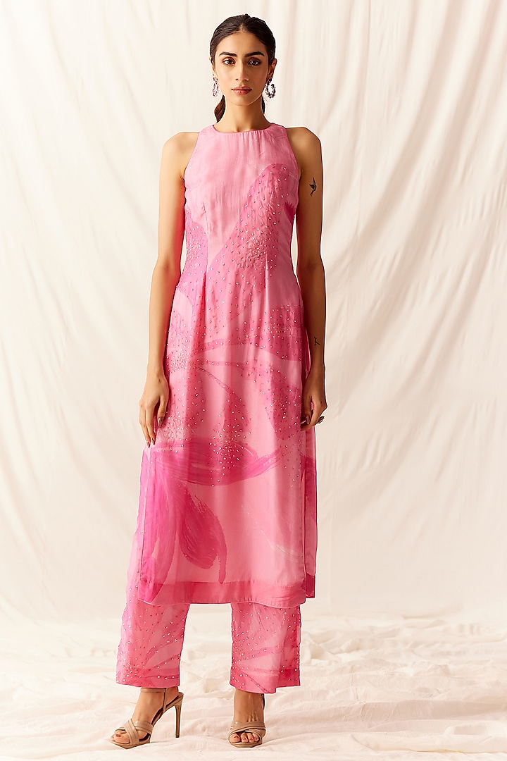 Pink Organza Printed Kurta Set by Monika Nidhii