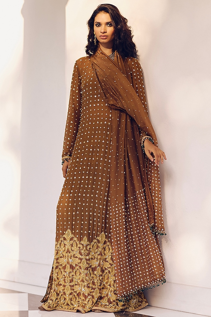 Amber Gold Modal Silk Zardosi Embroidered Kurta Set by Monika Nidhii at Pernia's Pop Up Shop