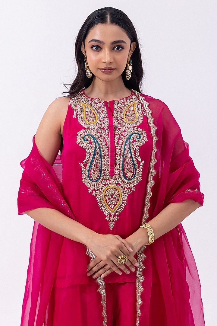 Raspberry Sorbet Pink Satin Organza Hand Embroidered Kurta Set by Mehak Sharma at Pernia's Pop Up Shop