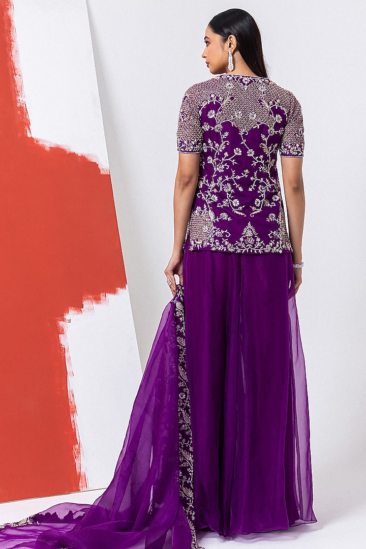 Purple Organza Hand Embroidered Kurta Set by Mehak Sharma at Pernia's Pop Up Shop