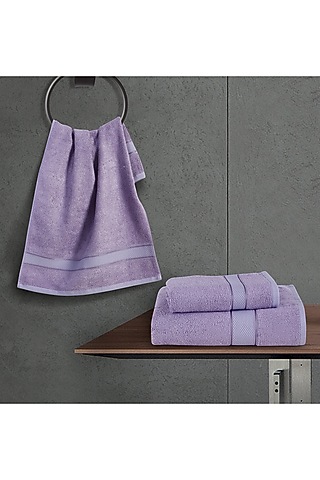 Lilac Pure Bamboo Bath Towel by Malako