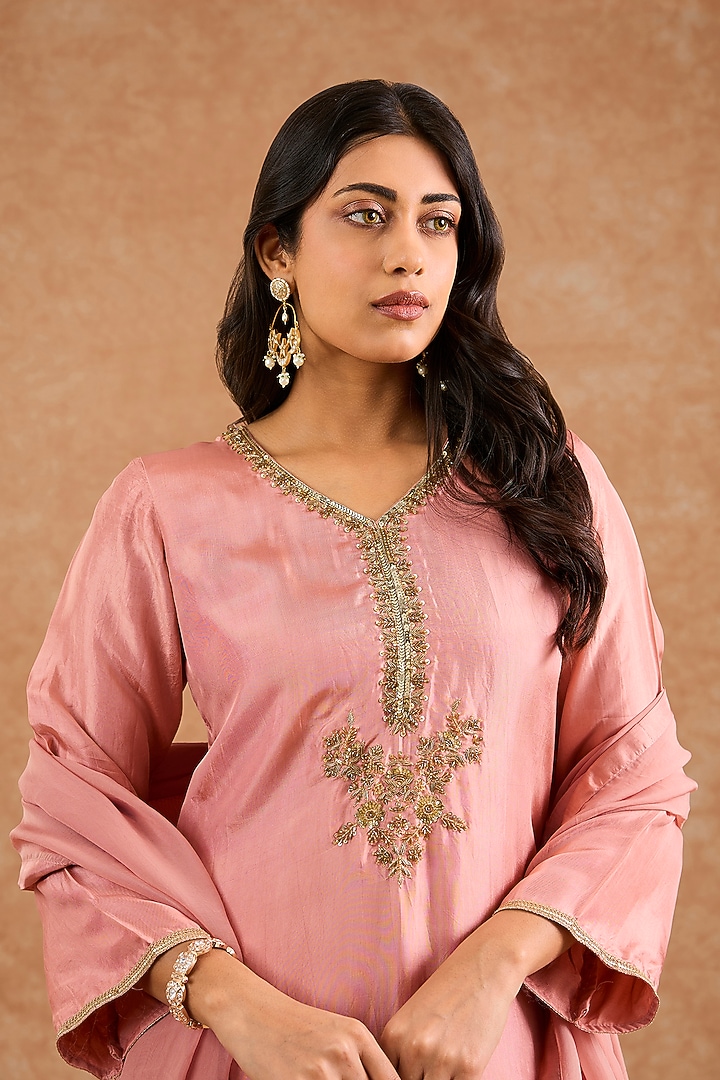 Dull Peach Viscose Silk Hand Embroidered Kurta Set by Milu Madan at Pernia's Pop Up Shop