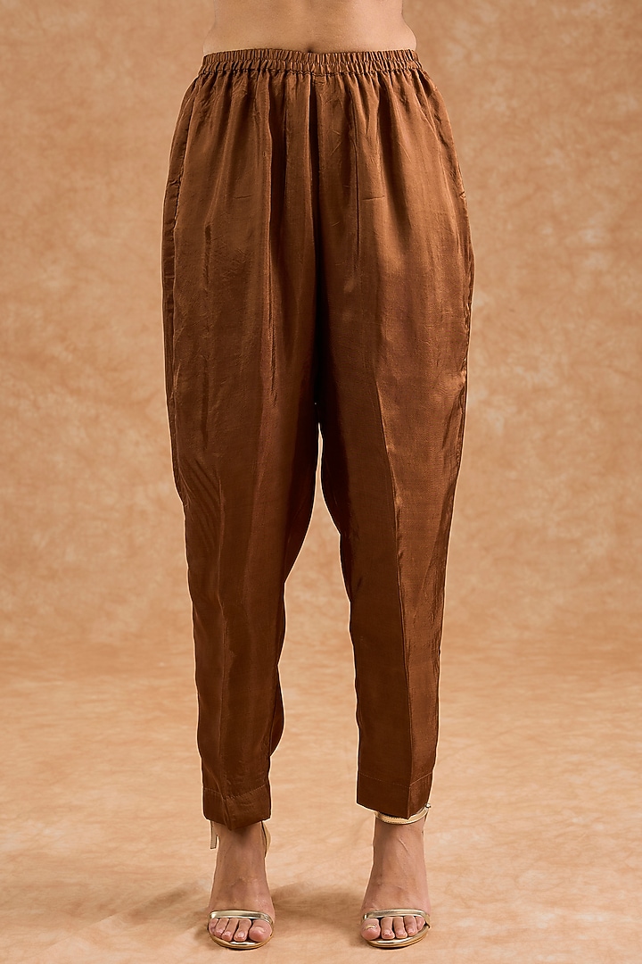 Brown Ombre Viscose Silk Hand Embroidered Kurta Set by Milu Madan at Pernia's Pop Up Shop