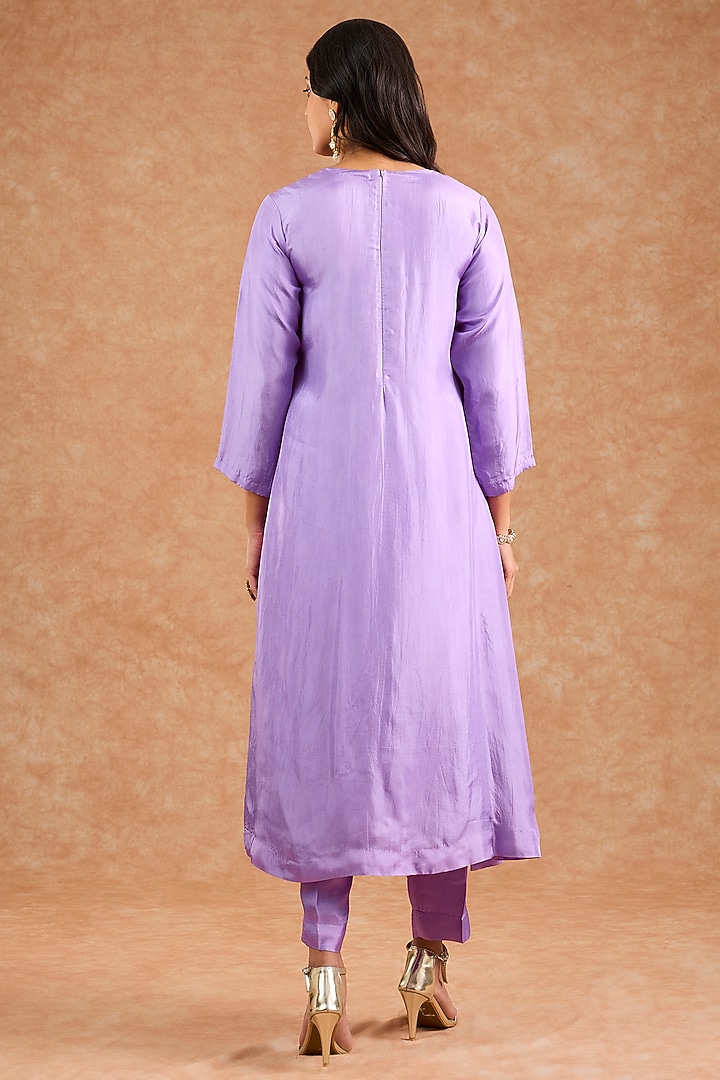 Purple Viscose Silk Hand Embroidered Kurta Set by Milu Madan at Pernia's Pop Up Shop