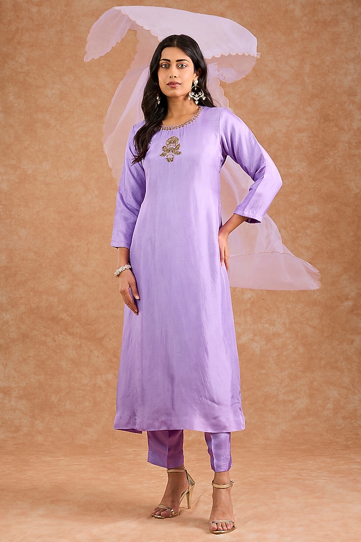 Purple Viscose Silk Hand Embroidered Kurta Set by Milu Madan at Pernia's Pop Up Shop