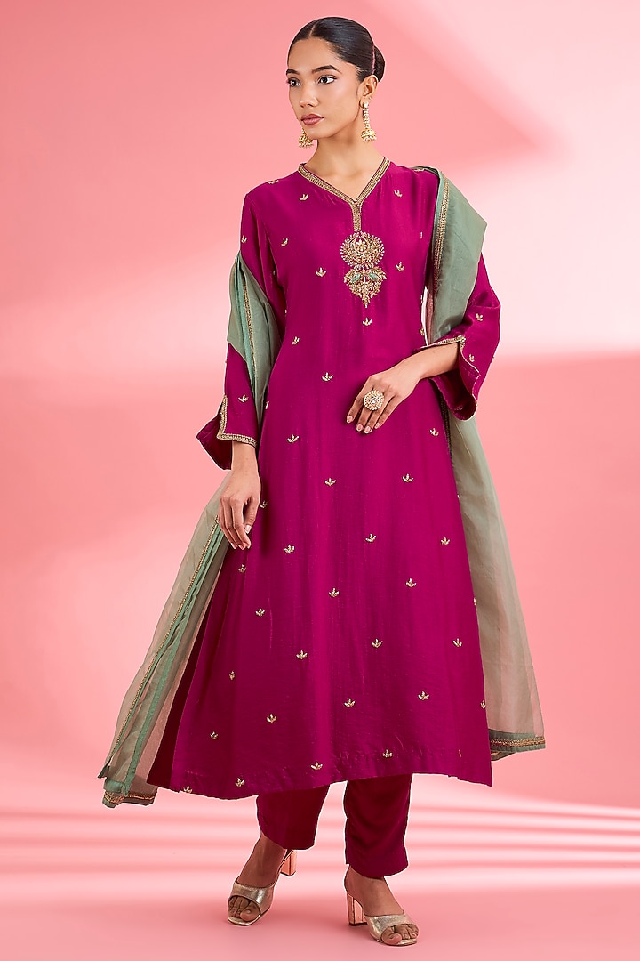 Fuchsia Katan Silk Dabka Embroidered A-Line Kurta Set by Milu Madan at Pernia's Pop Up Shop