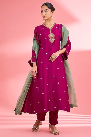 Fuchsia Katan Silk Dabka Embroidered A-Line Kurta Set by Milu Madan