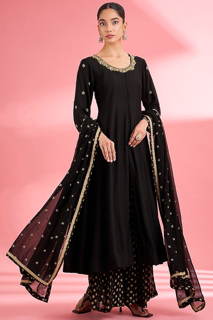 Black Katan Silk Sequins Embroidered Party Wear Anarkali Set by Milu Madan at Pernia's Pop Up Shop