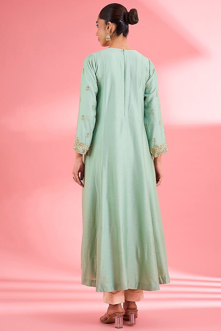 Sea Green Katan Silk Cutdana Embroidered Kurta Set by Milu Madan at Pernia's Pop Up Shop